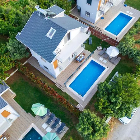 Riva Villa *